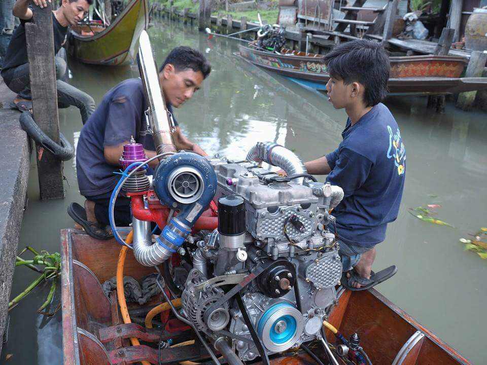 Modifikasi Perahu Menggunakan Mesin Turbo ISUZU D-MAX-2-compressed